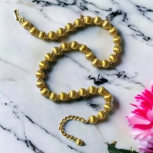 Napier Vintage Necklace Women’s Gold Tone Beaded Matte Finish Hook Clasp